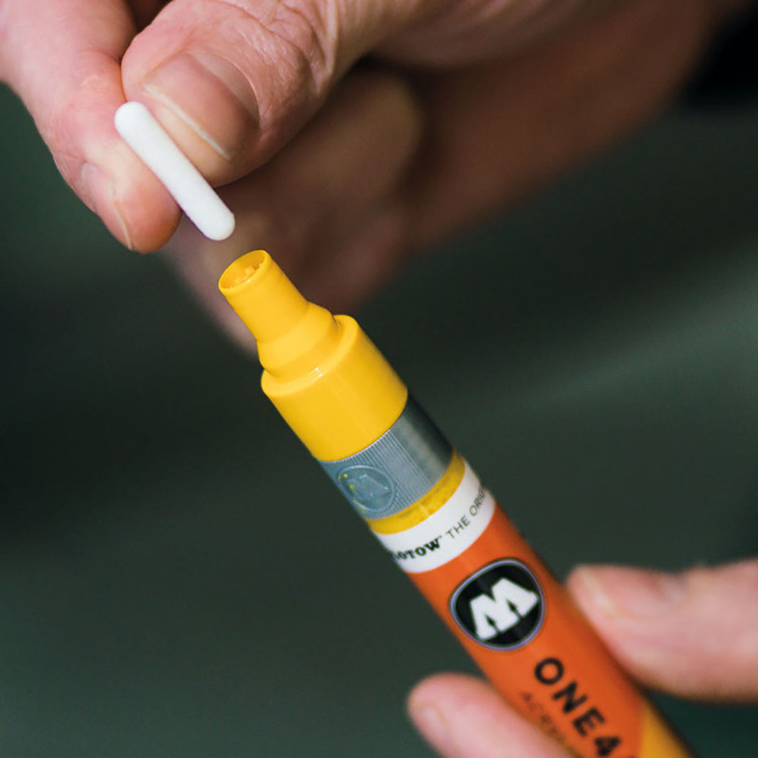 Molotow 627Hs One4All Düz Uç Akrilik Marker Kalem 15 Mm Zinc Yellow 006