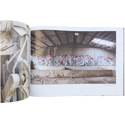 AGM Abstract Graffiti Magazine 11